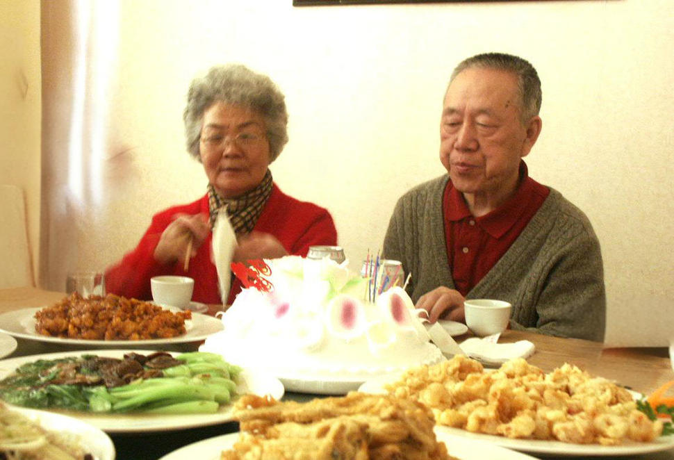 父亲的生日宴，2006年4月1日