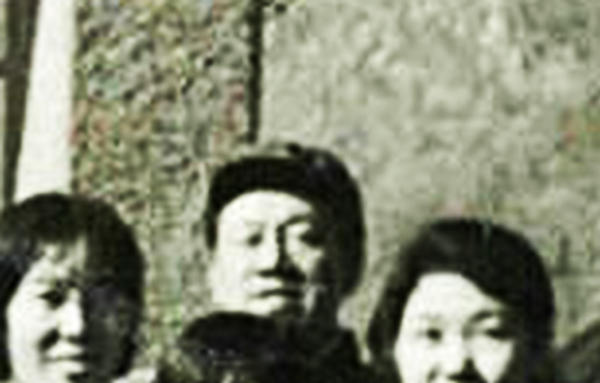 泰安中天门开会留念 1982