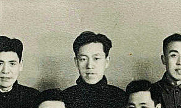 区委机关同事合影留念 1962