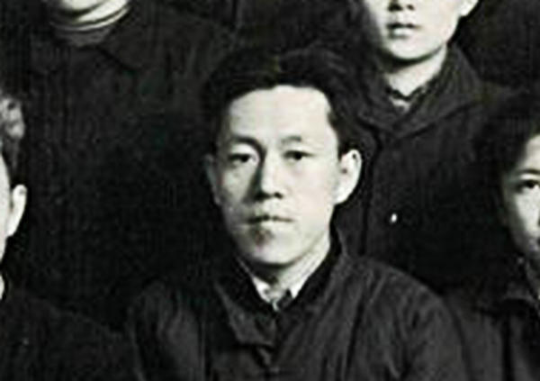 区办公室同事合影留念 1962